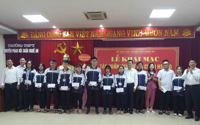 Nghệ An: 81 học sinh đạt danh hiệu học sinh giỏi Quốc gia
