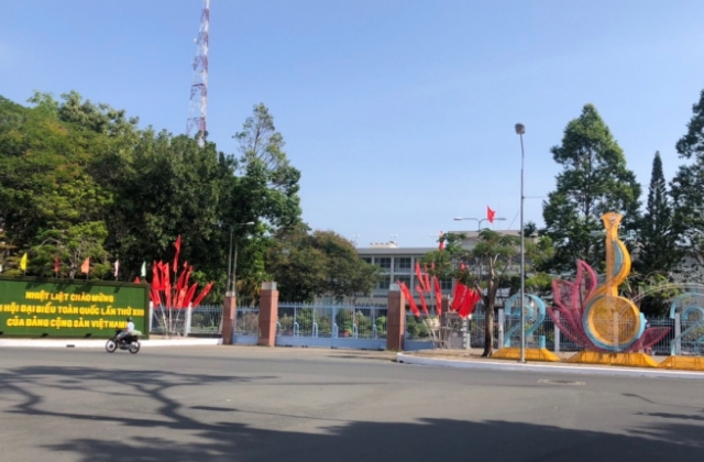 TP Cần Thơ: Rực rỡ cờ hoa chào mừng Đại hội lần thứ XIII của Đảng