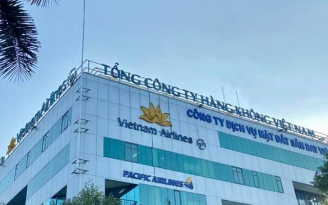 Bộ GTVT yêu cầu Vietnam Airlines kiểm điểm trách nhiệm việc tiếp viên để lây lan dịch Covid-19 ra cộng đồng