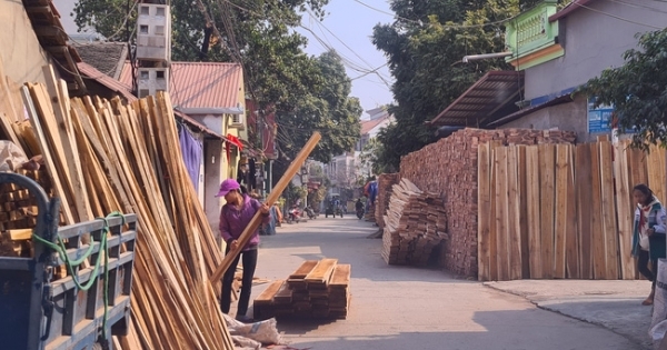 Tồn tại những nguy cơ tiềm ẩn từ làng mộc truyền thống Yên Lạc, Vĩnh Phúc