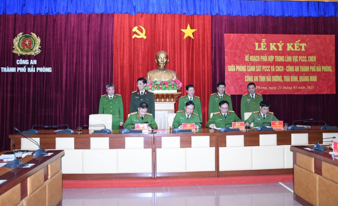 Cảnh sát PCCC  Hải Phòng ký quy chế phối hợp với công an 3 tỉnh: Thái Bình, Hải Dương, Quảng Ninh.