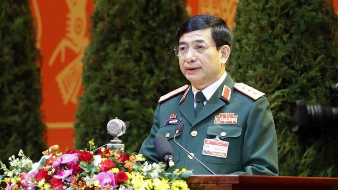 Thượng tướng Phan Văn Giang, Ủy viên Thường vụ Quân ủy Trung ương, Tổng tham mưu trưởng Quân đội nhân dân Việt Nam, Thứ trưởng Bộ Quốc phòng trình bày tham luận. Ảnh: TTXVN