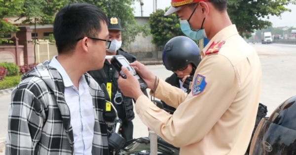 Nghệ An: 325 tài xế bị xử phạt trong 3 ngày nghỉ Tết Dương lịch