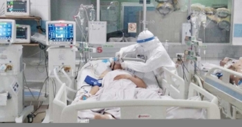 Hà Nội: 450 bệnh nhân Covid-19 đang diễn biến nặng, nguy kịch