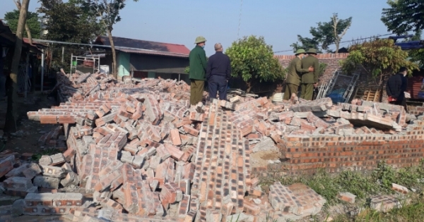 Vĩnh Phúc: Sẽ xử lý dứt điểm các trường hợp vi phạm về trật tự xây dựng tại xã Tam Hồng