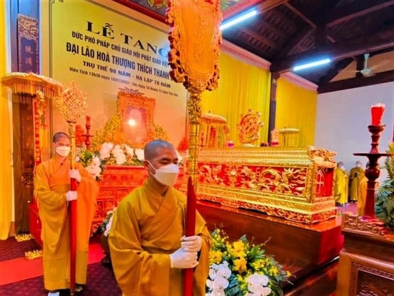 Lễ viếng Đại lão Hòa thượng Thích Thanh Đàm tại chùa Hòa Lạc, huyện Kim Sơn, tỉnh Ninh Bình (Ảnh: GHPG VN).