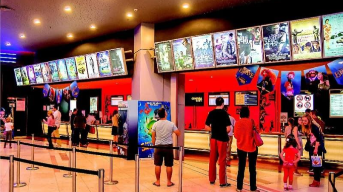 Các doanh nghiệp mong muốn được cho phép thử nghiệm mở cửa trở lại rạp chiếu phim tại Hà Nội trong tháng 1/2022.