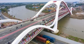 Cận cảnh cây cầu ‘cánh sóng vươn xa’ hơn 2.200 tỷ đồng vừa thông xe ở Hải Phòng