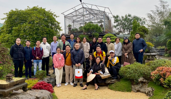 6. Các đại biểu thanh niên hào hứng đến thăm mô hình du lịch nông nghiệp kết hợp trải nghiệm tại Hà Nội trong khuôn khổ Chương trình KCCP.