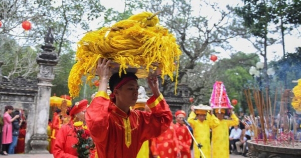 Cả nước dừng bắn pháo hoa, tổ chức lễ hội trong dịp tết Nguyên đán
