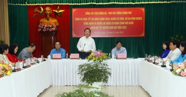Đồng Nai: Phó thủ tướng Chính phủ Trần Hồng Hà thăm, tặng quà Tết cho hộ nghèo, công nhân khó khăn
