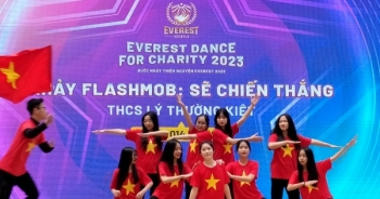 Học sinh trung học Hà Nội tham gia “Bước nhảy thiện nguyện” gây quỹ ủng hộ trẻ em vùng cao