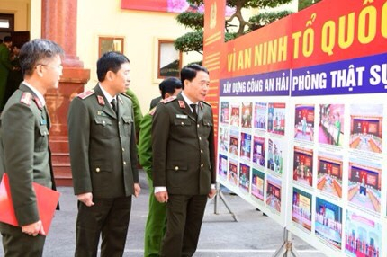 Trung tướng Lê Quốc Hùng, Thứ trưởng Bộ Công an đánh giá cao những nỗ lực, cố gắng, kết quả, thành tích, chiến công của lực lượng Công an thành phố Hải Phòng.