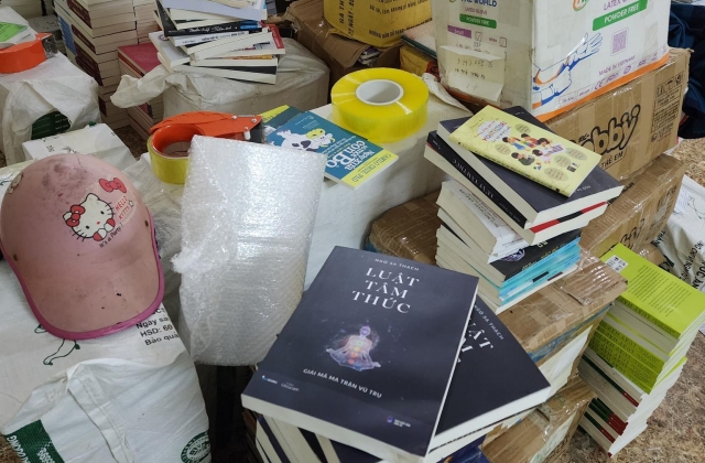 Công an TP Hà Nội triệt phá vụ án in lậu hơn 100 tấn sách