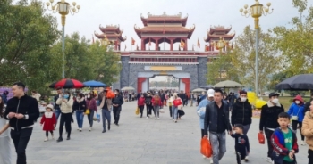 Vĩnh Phúc: Hơn 230 nghìn du khách chiêm ngưỡng vẻ đẹp danh thắng Tây Thiên