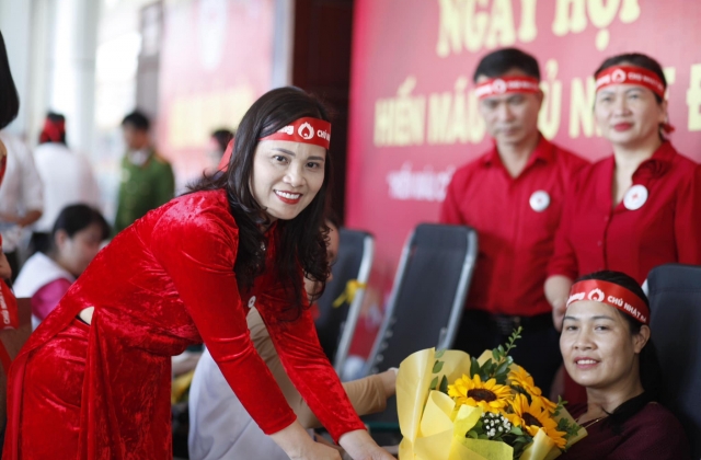 Tỉnh Bắc Giang phát động lễ hội Xuân hồng - Chủ nhật đỏ năm 2024 lần thứ 16