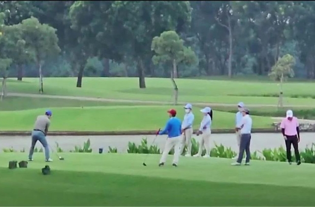 Lãnh đạo, Giám đốc Sở ở Bắc Ninh chơi golf trong giờ làm việc bị kỷ luật hình thức gì?