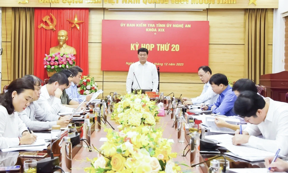 Trước đó, Ủy ban Kiểm tra Tỉnh ủy Nghệ An họp kỷ luật Phó Chủ tịch UBND huyện Tân Kỳ.
