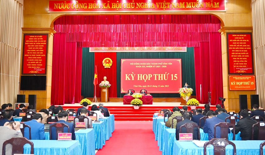 Kỳ họp thường lệ cuối năm 2023 của HĐND thành phố  Vĩnh Yên.