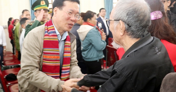 Chủ tịch nước Võ Văn Thưởng dự Chương trình “Tết nhân ái” Xuân Giáp Thìn năm 2024 tại xã Thanh Thủy