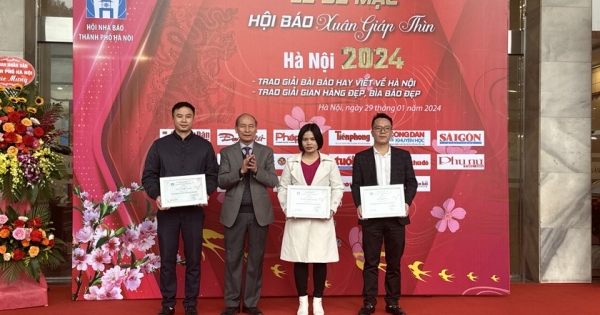 Báo Pháp luật Việt Nam đạt nhiều giải thưởng tại Hội báo Xuân Giáp Thìn - Hà Nội 2024