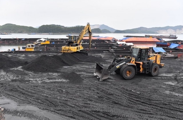 Quảng Ninh: Doanh nghiệp biến xít thải thành than thương phẩm