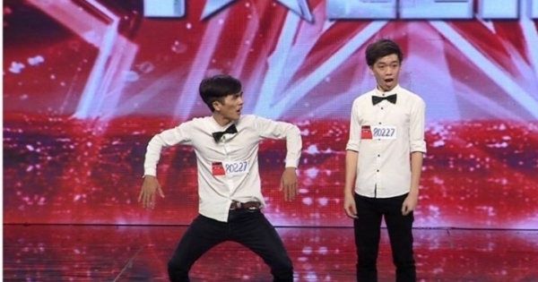 Vietnam’s got talent: Tiết mục nhảy “xấu mà duyên” nhận nút vàng từ Trấn Thành