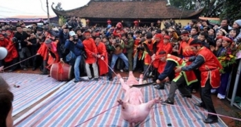Lễ hội chém lợn: Bàn chuyện phẫu thuật... thay đổi nhận thức ngàn đời!