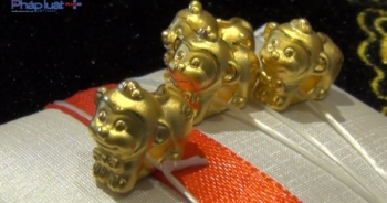 TP Hồ Chí Minh: Trang sức hình khỉ vàng hút khách ngày "Vía Thần tài"