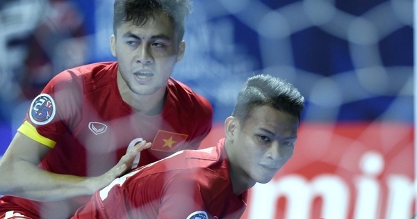 Thua Iran 13-1, Việt Nam bị dội "gáo nước lạnh" tại giải futsal Châu Á