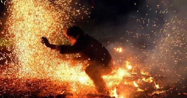 Độc đáo lễ hội Nhảy lửa của người Dao Đỏ tại Lào Cai
