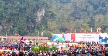 Tuyên Quang: Tưng bừng lễ hội Lồng Tông