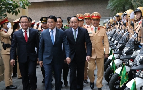 Chủ tịch Hà Nội: Cảnh sát giao thông đã có những hình ảnh rất đẹp