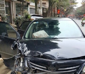 Hà Giang: Hạt Trưởng Kiểm lâm huyện Bắc Quang say xỉn tông liên hoàn nhiều ô tô?