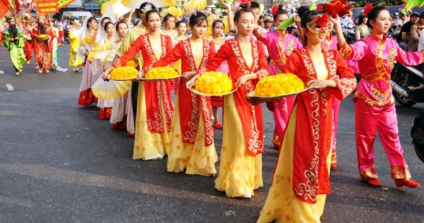 Đặc sắc lễ hội Tết Nguyên Tiêu của cộng đồng người Hoa.