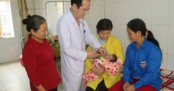 Bệnh viện tỉnh Hà Tĩnh kịp thời cứu sống hai mẹ con bị tai biến sản giật