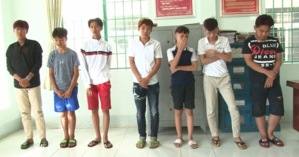 Kiên Giang: Bắt 7 thanh thiếu niên thực hiện 17 vụ ném đá vỡ kính xe ô tô