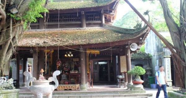 Hưng Yên: Bắt giữ 2 đối tượng lấy trộm tiền tại đền Mẫu