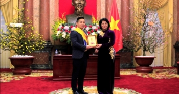 Sơn Nano 8 sao - Bước nhảy "thần kỳ" của doanh nghiệp trẻ Việt Nam