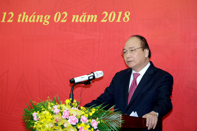 Thủ tướng trao quyết định cho Chủ tịch Uỷ ban Quản l&yacute; vốn Nh&agrave; nước tại doanh nghiệp Nguyễn Ho&agrave;ng Anh.