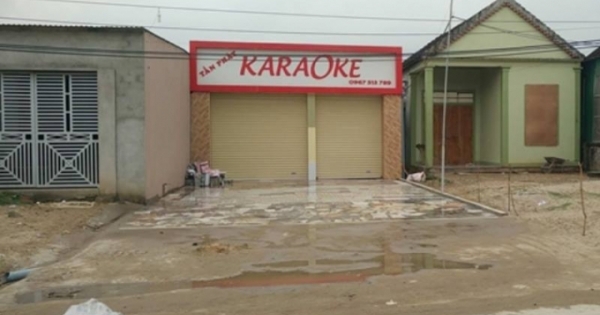Chủ quán karaoke bị khách đâm nhiều nhát trong ngày Tết
