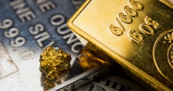 Giá vàng hôm nay: 27 Tết, vàng tăng 200.000 đồng mỗi lượng