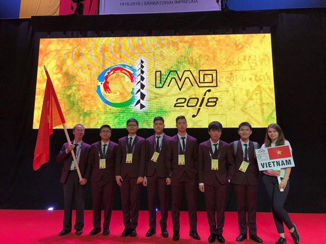 Cả 6 học sinh Việt Nam tham dự Olympic To&aacute;n học quốc tế lần thứ 59 đều đoạt giải.&nbsp;