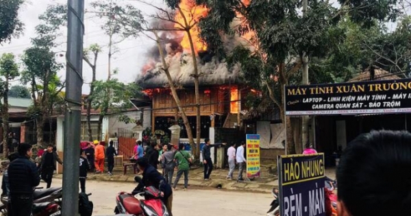 Hà Giang: 4 nhà dân bất ngờ bốc cháy, thiệt hại gần tỷ đồng