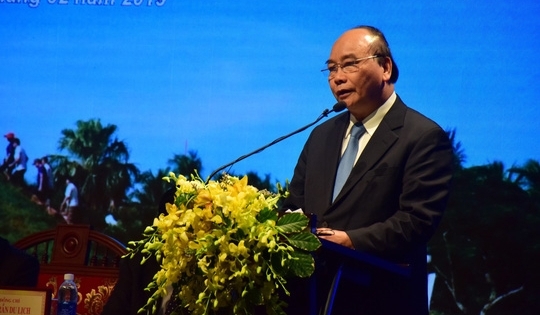 Thủ tướng Nguyễn Xuân Phúc: Đừng để "chặt chém" trở thành "thương hiệu" ở các địa phương
