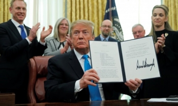 Tổng thống Trump ký sắc lệnh mới nhằm thành lập Lực lượng Vũ trụ