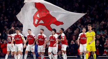 Arsenal 3-0 BATE Borisov: Nợ cũ được đòi