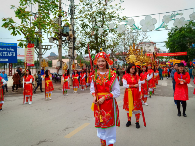 Tưng bừng lễ rước kiệu lớn nhất Lạng Sơn tại đền Kỳ C&ugrave;ng - Tả Phủ