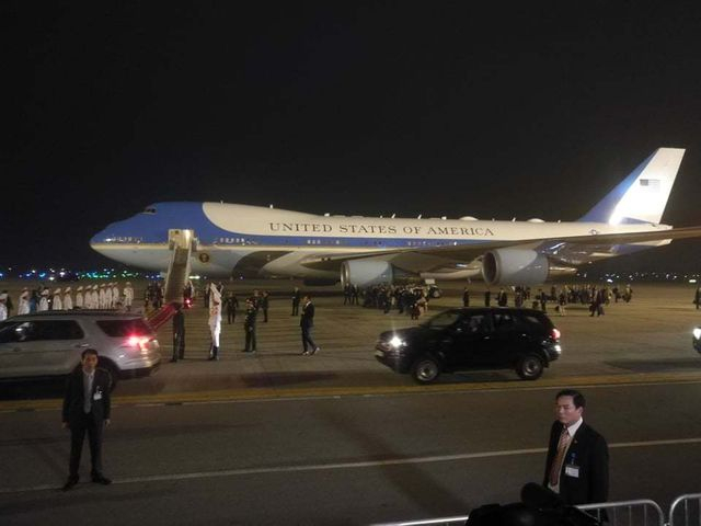 Tổng thống Donald Trump đến H&agrave; Nội, chuẩn bị cho Hội nghị Thượng đỉnh Mỹ - Triều lần 2