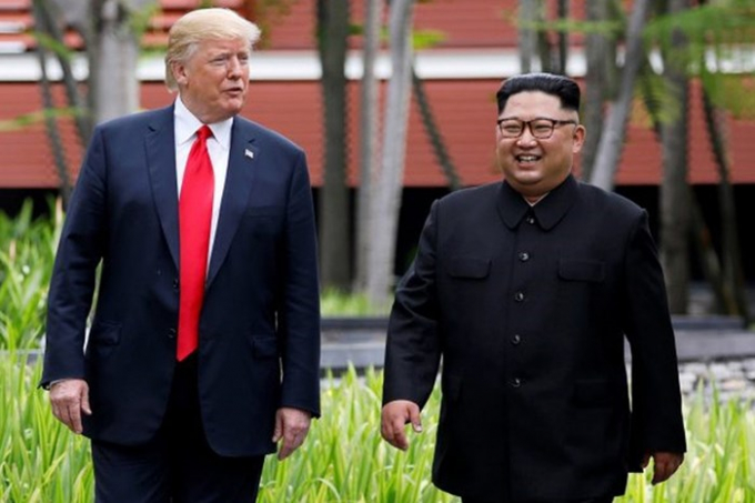 Tổng thống Mỹ Donald Trump v&agrave; Chủ tịch Triều Ti&ecirc;n Kim Jong-un